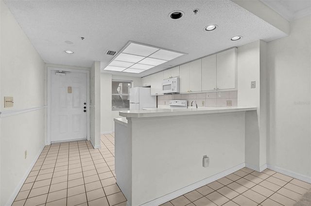 2320 TERRA CEIA BAY BOULEVARD 202, Palmetto, FL 34221