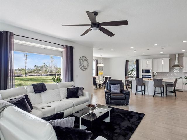 591 VIA BELLA COURT, Howey In The Hills, FL 34737