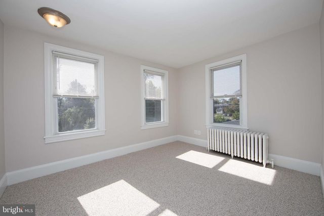 911 ELDRIDGE AVE, Oaklyn, NJ 08107