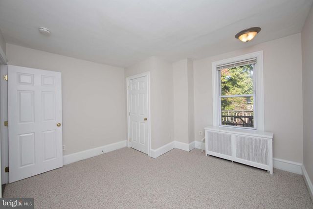911 ELDRIDGE AVE, Oaklyn, NJ 08107