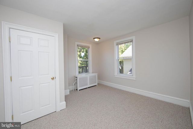 911 ELDRIDGE AVE, Oaklyn, NJ 08107