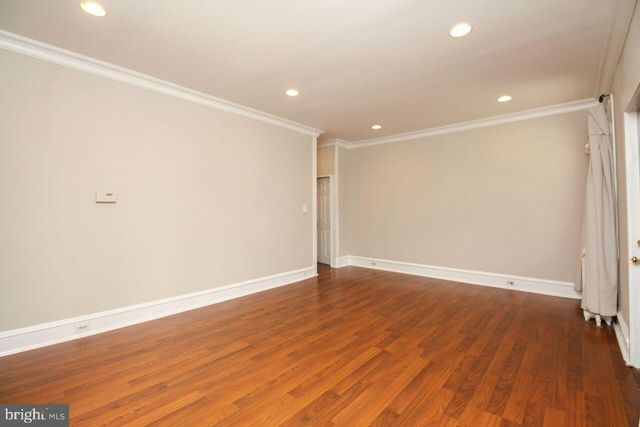 911 ELDRIDGE AVE, Oaklyn, NJ 08107