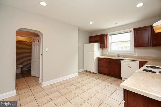 911 ELDRIDGE AVE, Oaklyn, NJ 08107