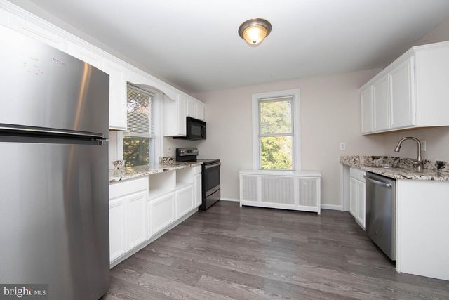 911 ELDRIDGE AVE, Oaklyn, NJ 08107
