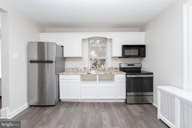 911 ELDRIDGE AVE, Oaklyn, NJ 08107
