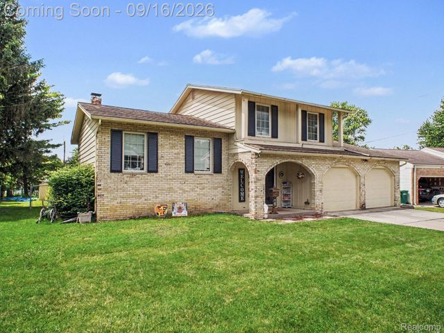 428 Carrie Drive, Flushing, MI 48433