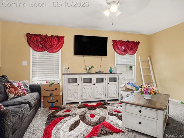 428 Carrie Drive, Flushing, MI 48433