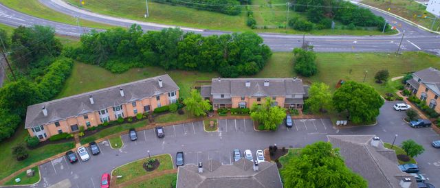 226 Ellington Pl, Madison, TN 37115