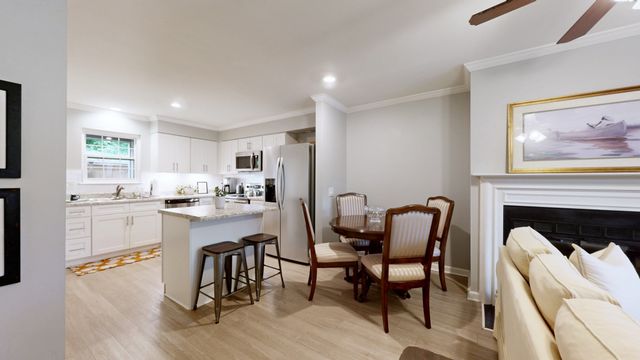 226 Ellington Pl, Madison, TN 37115
