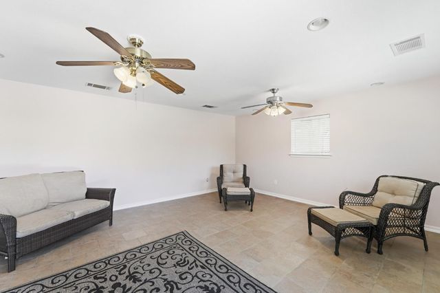 2399 Anita Ct, Tracy, CA 95304
