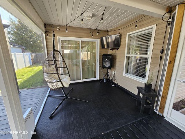 5463 OLD COLONY Drive, Jacksonville, FL 32222