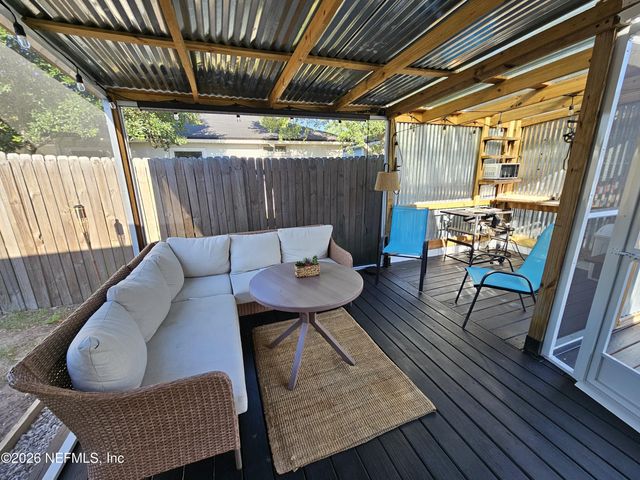 5463 OLD COLONY Drive, Jacksonville, FL 32222