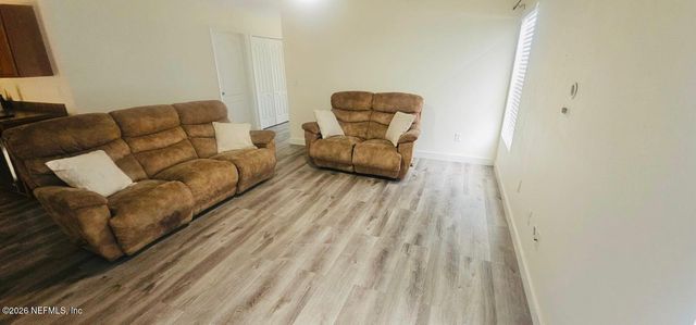 5463 OLD COLONY Drive, Jacksonville, FL 32222