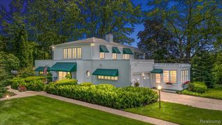 62 Robertson Court, Clarkston, MI 48346