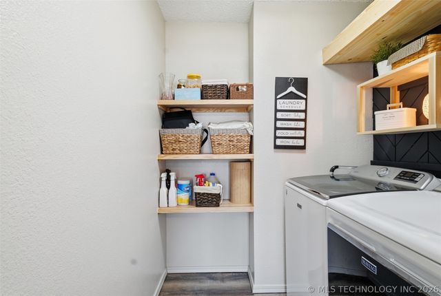 15519 S 298th East Avenue, Coweta, OK 74429