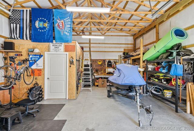 15519 S 298th East Avenue, Coweta, OK 74429