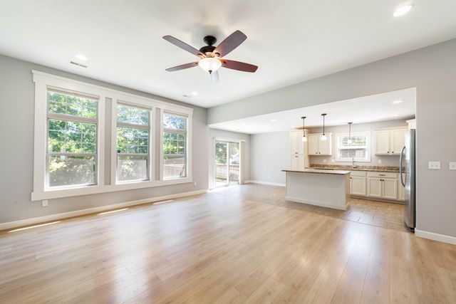 7416 ROSEDOWN DR, Columbia, MO 65203