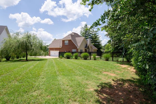 119 Macy Ct, Christiana, TN 37037