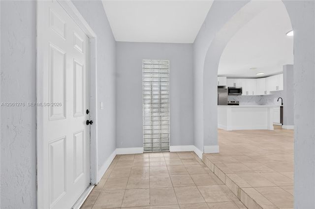 4011 SW 32nd St, West Park, FL 33023