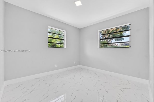 4011 SW 32nd St, West Park, FL 33023