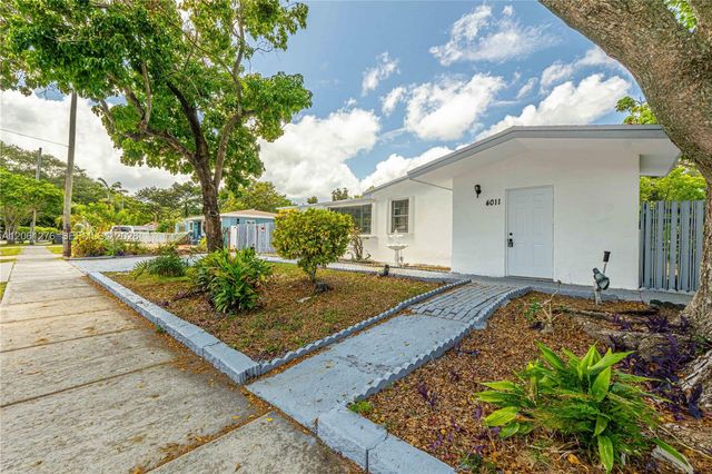 4011 SW 32nd St, West Park, FL 33023