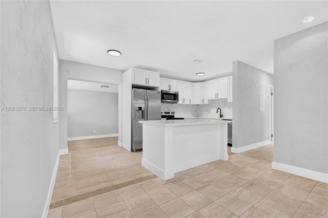 4011 SW 32nd St, West Park, FL 33023