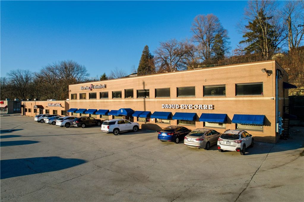 9173 State Route 30, North Huntingdon, PA 15642