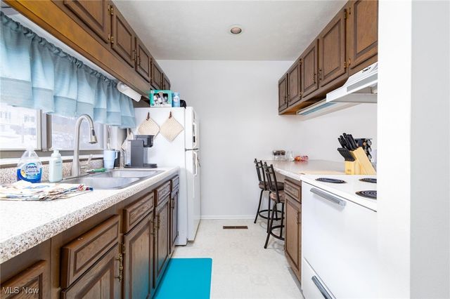 500 502 NEBO Drive, Toronto, OH 43964