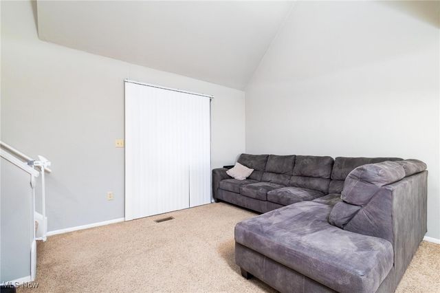 500 502 NEBO Drive, Toronto, OH 43964