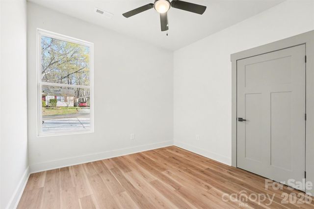 427 W Ballard Street, Cherryville, NC 28021