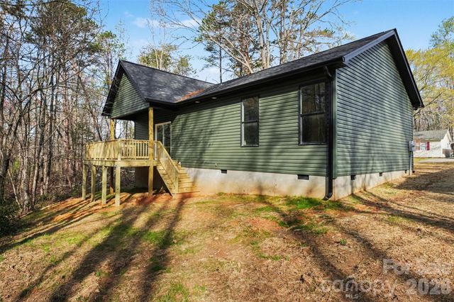 427 W Ballard Street, Cherryville, NC 28021