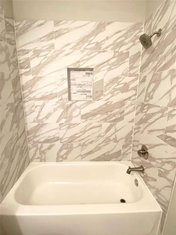 2531 Bisontine Street, Friendswood, TX 77546