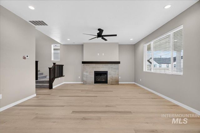 1395 Stirling Meadows St, Middleton, ID 83644