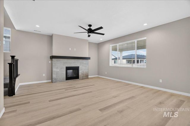 1395 Stirling Meadows St, Middleton, ID 83644