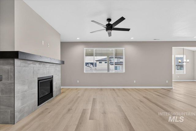 1395 Stirling Meadows St, Middleton, ID 83644