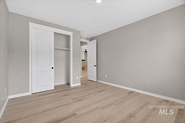 1395 Stirling Meadows St, Middleton, ID 83644