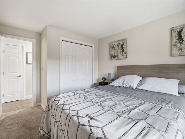 38 Dunham Rd 310, Beverly, MA 01915