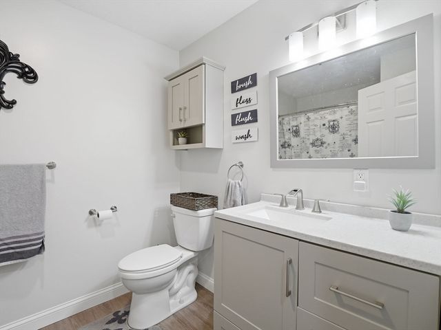 38 Dunham Rd 310, Beverly, MA 01915