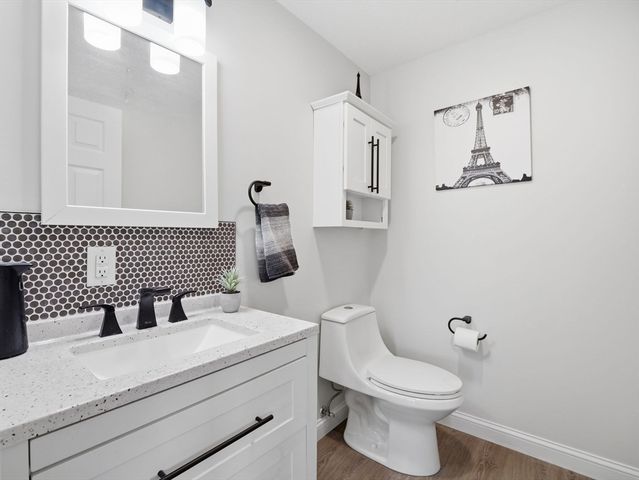 38 Dunham Rd 310, Beverly, MA 01915