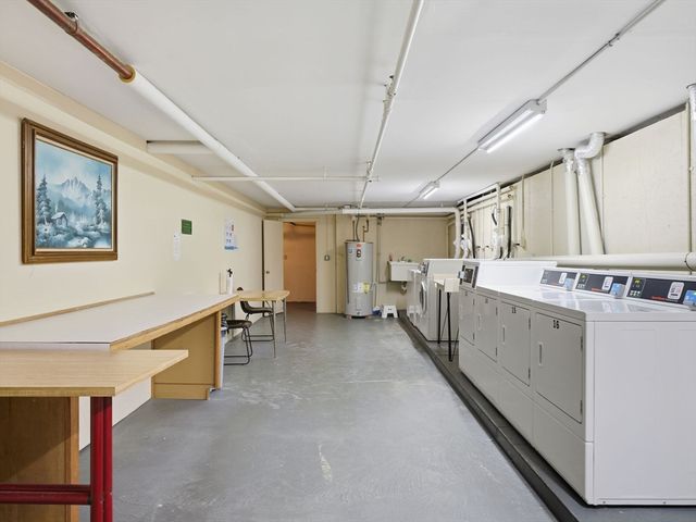 38 Dunham Rd 310, Beverly, MA 01915