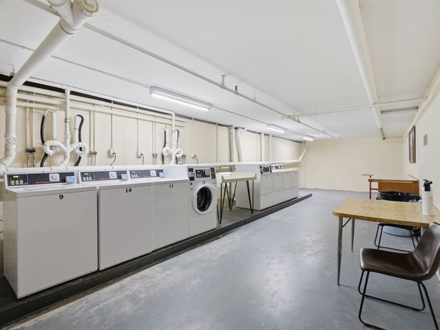 38 Dunham Rd 310, Beverly, MA 01915