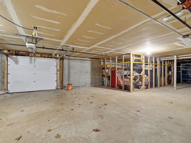 38 Dunham Rd 310, Beverly, MA 01915