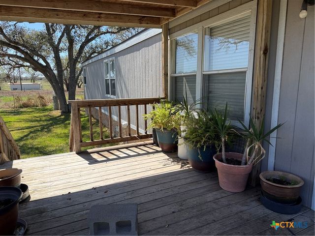 776 Fm 237, Victoria, TX 77905