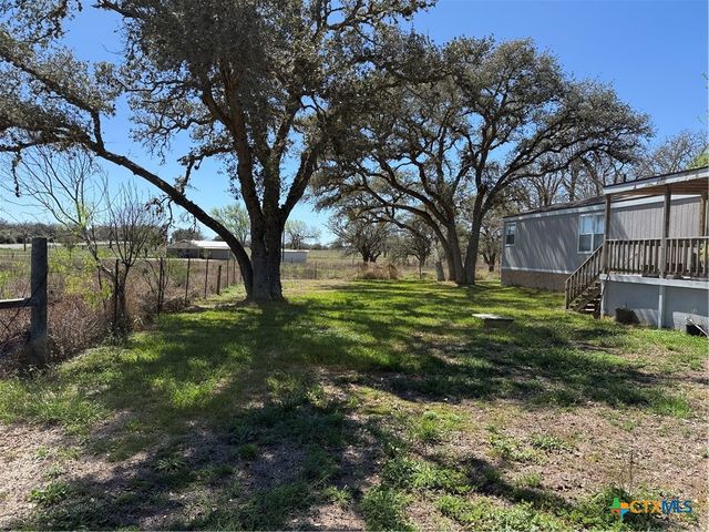 776 Fm 237, Victoria, TX 77905