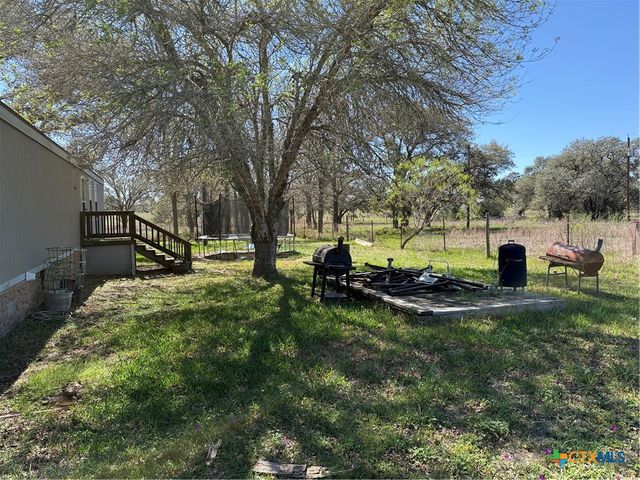 776 Fm 237, Victoria, TX 77905