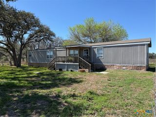 776 Fm 237, Victoria, TX 77905