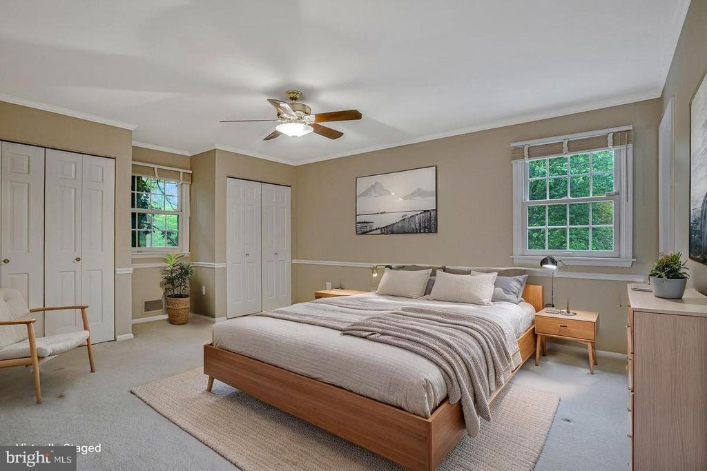 Image 25 of property listing at 3814 SPRING MEADOW DR, Ellicott City, MD 21042
