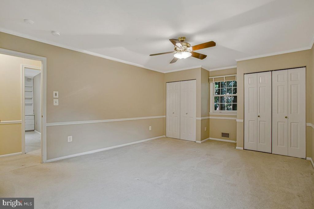Image 27 of property listing at 3814 SPRING MEADOW DR, Ellicott City, MD 21042