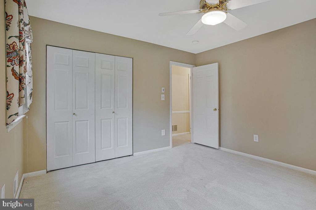 Image 32 of property listing at 3814 SPRING MEADOW DR, Ellicott City, MD 21042