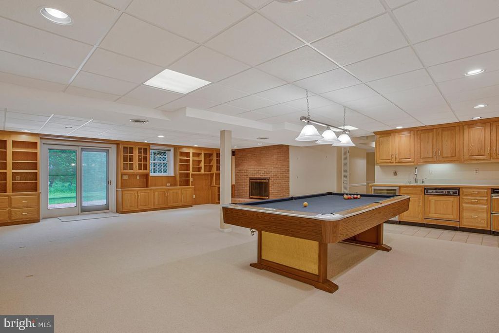 Image 40 of property listing at 3814 SPRING MEADOW DR, Ellicott City, MD 21042